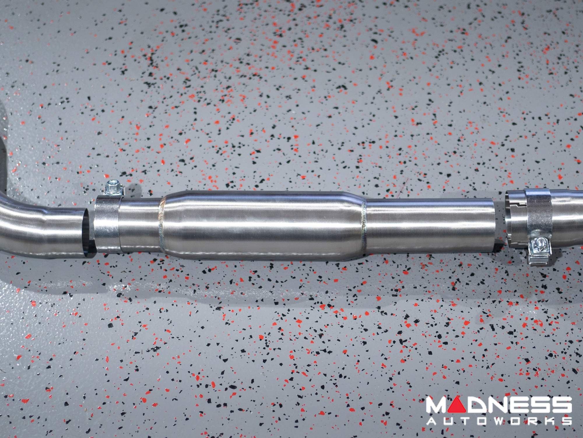 Jaguar F-TYPE Performance Exhaust System - MADNESS - 2.0L Turbo - Center Exit - Vacuum Valve Design - Black Chrome Exhaust Tips